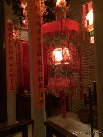 Этот музей  мне невероятно понравился!!!! Много костюмов, интересных штучек. Идеальное времяпров