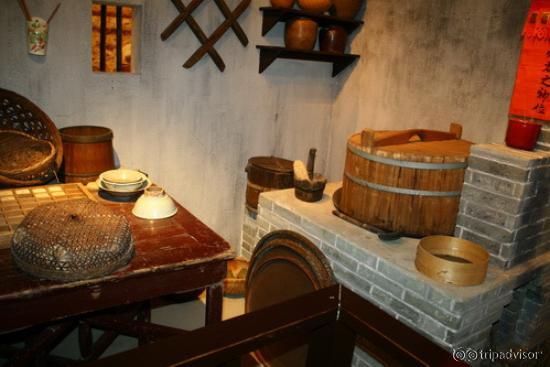 ประวัติ