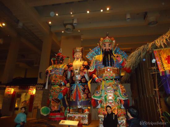 Museum artefacts and information