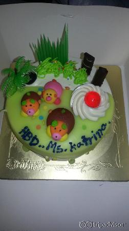 my birthday cake from Rimping Village