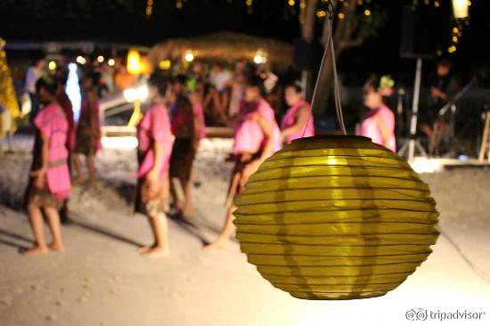 Christmas Event - Thai Dancing