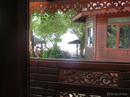 Petite vue sur la mer