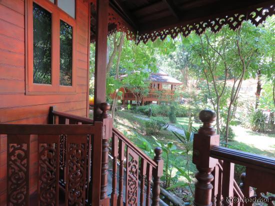 Petite terrasse du bungalow