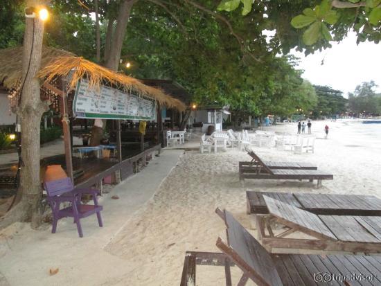 aera in front of villas