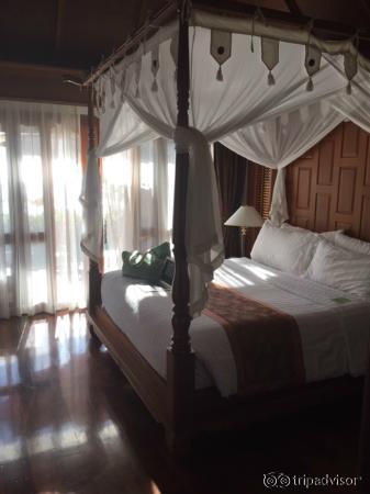 Villa bedroom