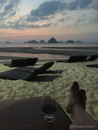 Aaaahhhhhhh!  Sunsets every night!