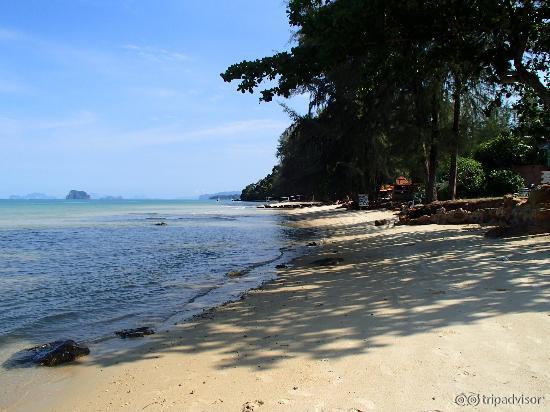 Tubkaek beach