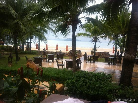 outdoor sitting area of bellini
