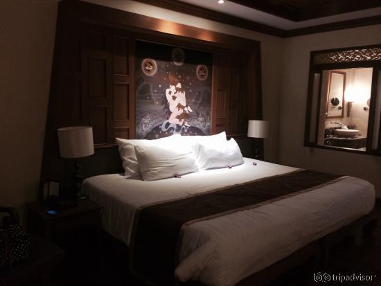 Massive bed