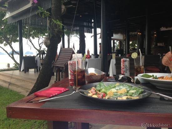 Restaurant au bord de la plage