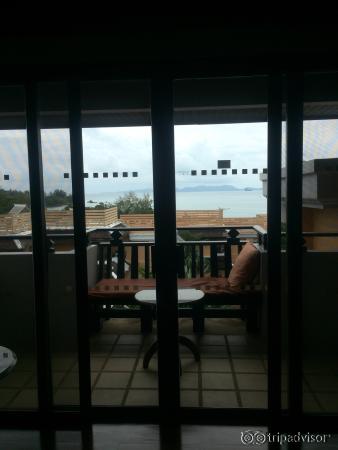 The room is spacious and the bed is very comfortable.the view is amazing.everything is great & a
