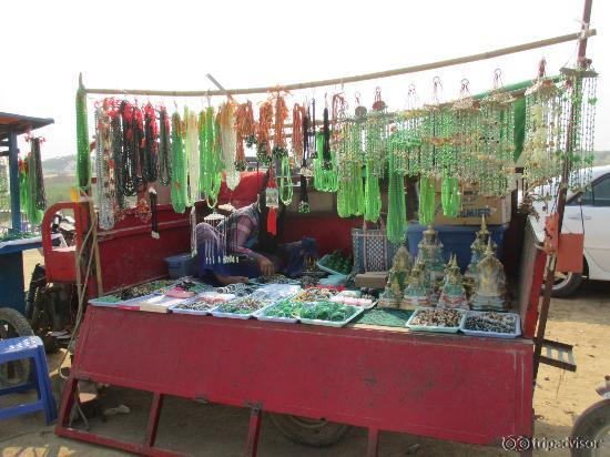 Jade hockers at the base of the pagoda