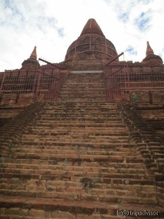 Shwesandaw Pagoda