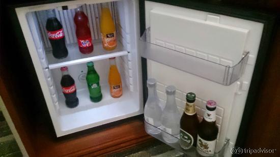 Always refilled the drinks, fre of charge, very nice