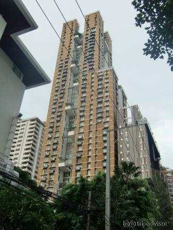 the hansar tower