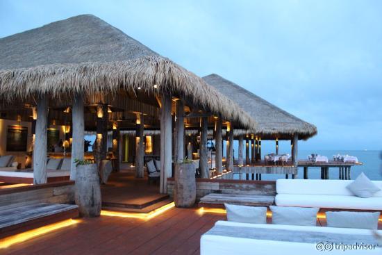 The overwater bar