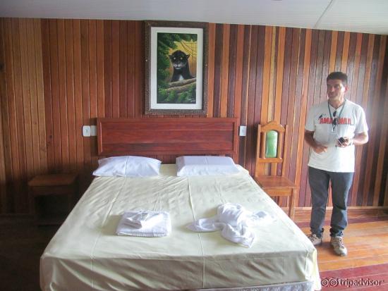 Quarto da suíte padrão do hotel