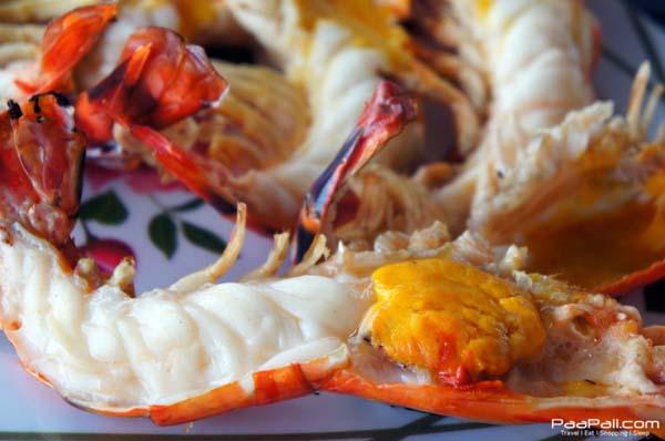 ร้านรวยกุ้งเผา (RUAI KUNG PHAO RESTAURANT)