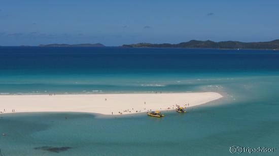 Whitehaven beach and Hill Inlet