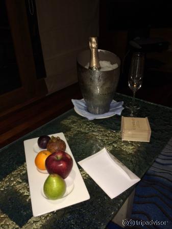 Champagne and Fruit upon our welcome