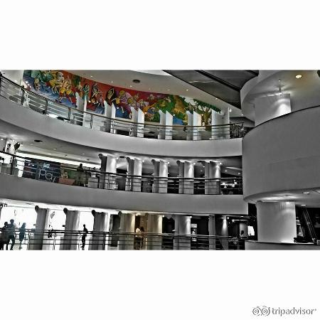 Walk through the Hall