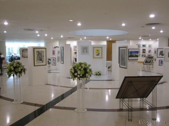 basement exhibition, students' work