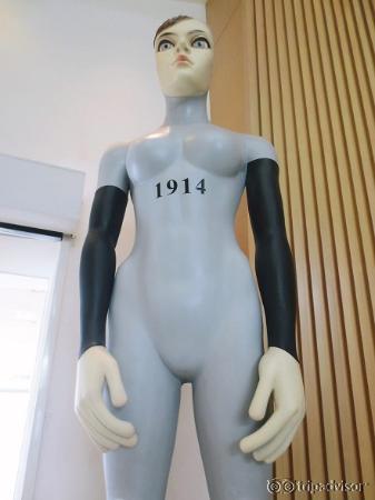 メインエントランスのオブジェ