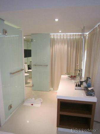 Huge bathroom!
