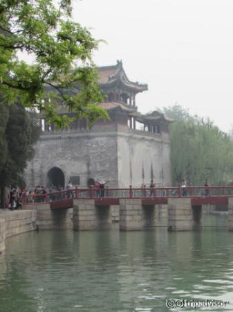 Summer palace