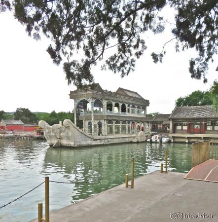 Marble Boat