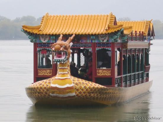 The fancy dragon shaped boat for rides
