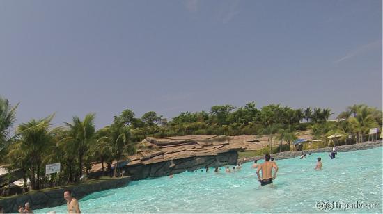 Piscina de Ondas