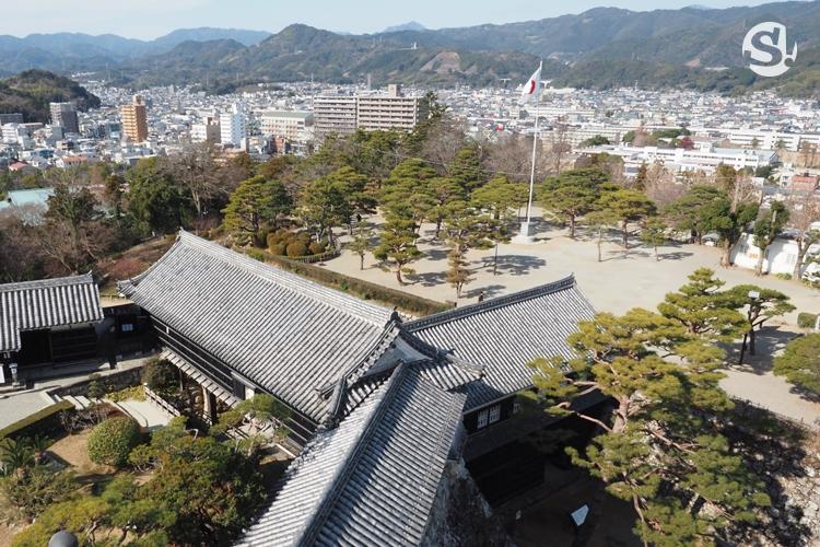 ปราสาทโคจิ (Kochi Castle)