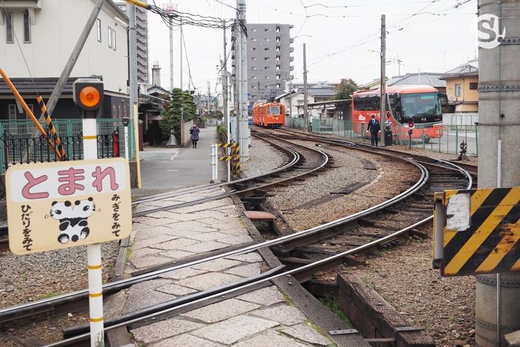 หอนาฬิกาบตจังคาระคุริ (Botchan Karakuri Clock)