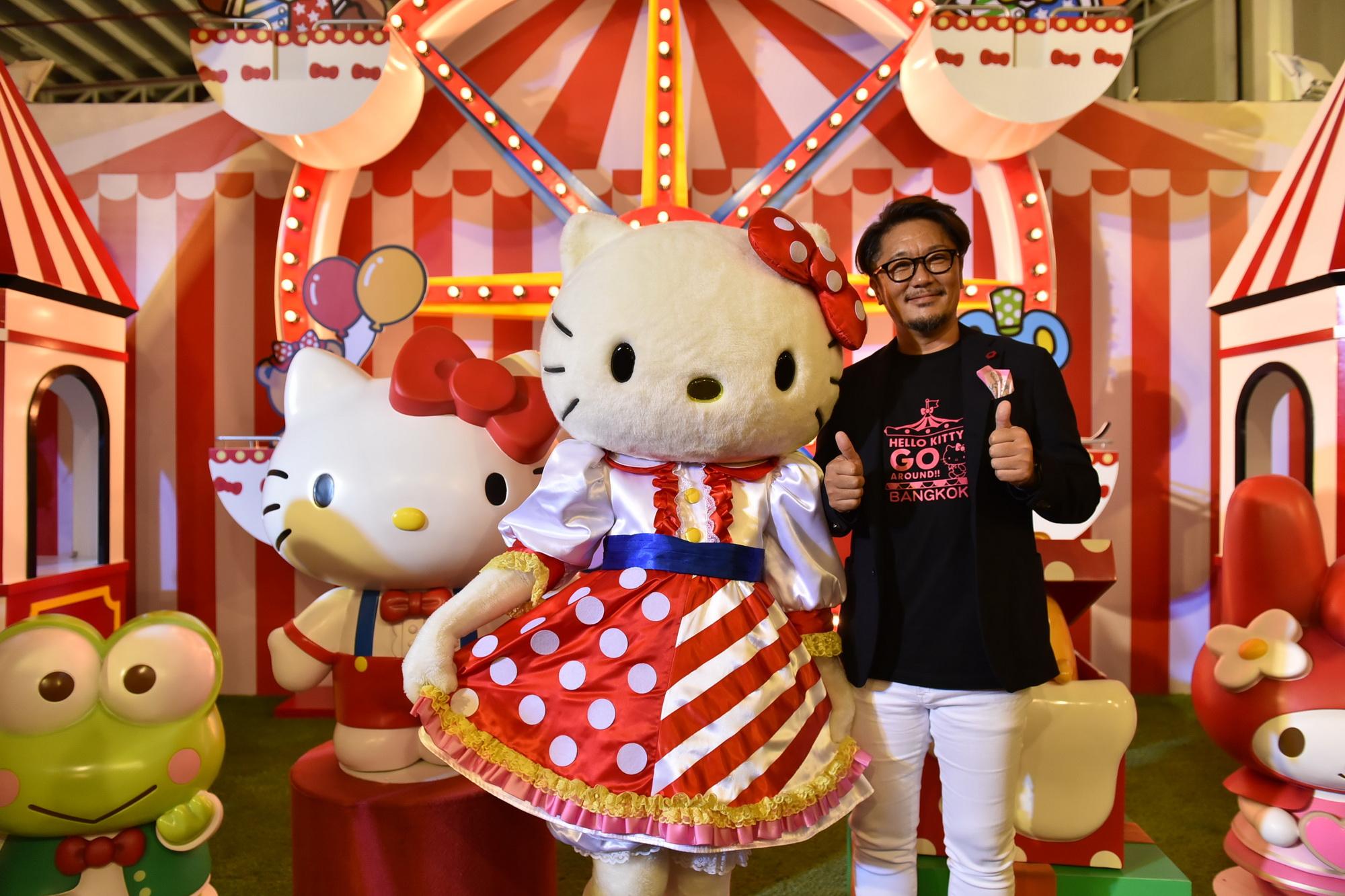 Hello Kitty Go Around!! Bangkok