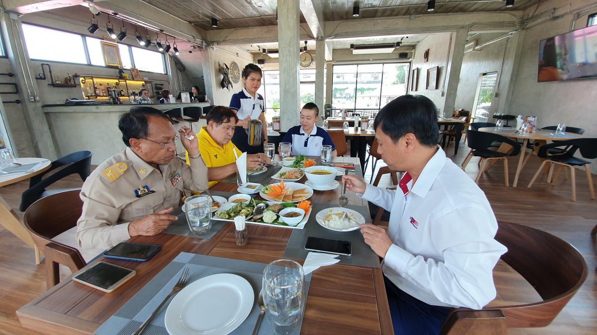 "ขนมจีนน้ำยาปู" เมนูเด็ดประจำร้านครัวแอร์พอร์ท สด สะอาด วัตถุดิบไม่ค้างคืน