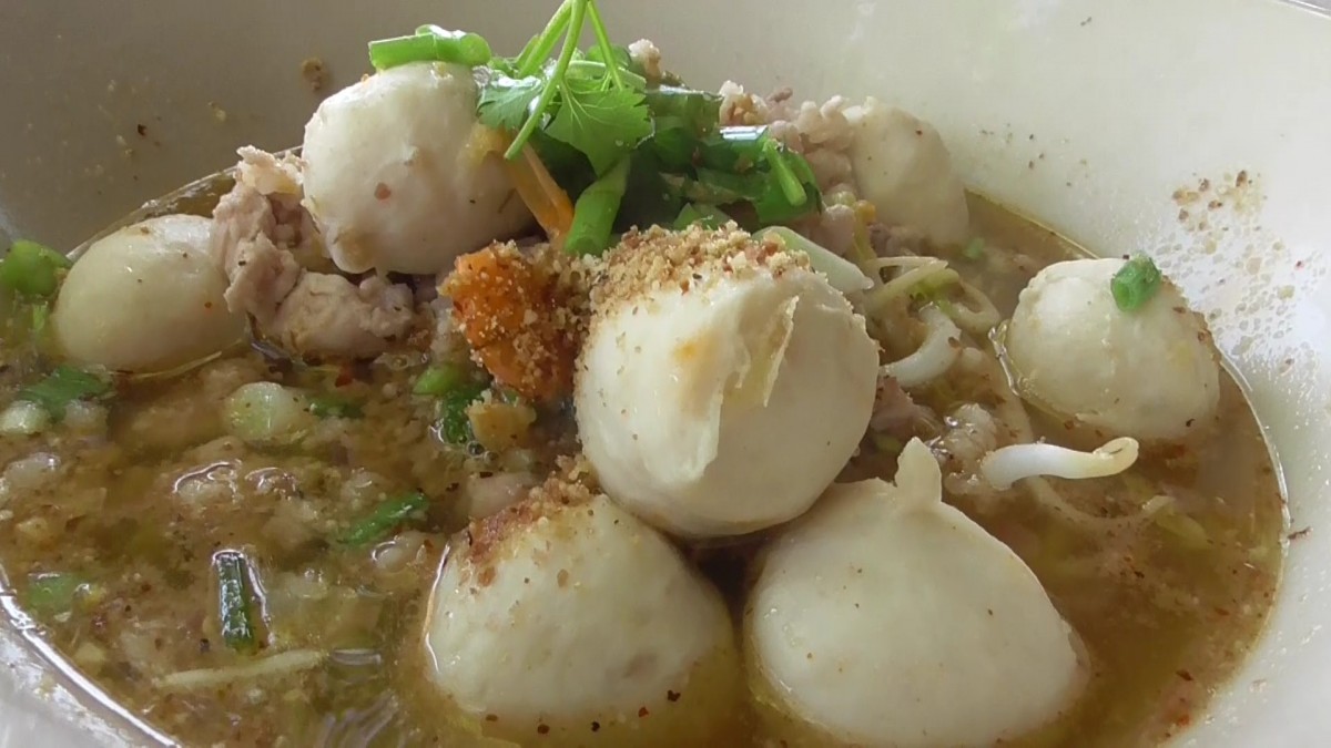 ก๋วยเตี๋ยวนักเลง สูตรต้มยำโบราณดั้งเดิมสืบทอดมากว่า 33 ปี