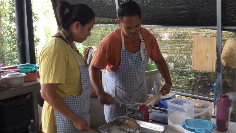 ก๋วยเตี๋ยวเส้นเห็ด ดีกรีวิศวะกร สำหรับคนรักสุขภาพ