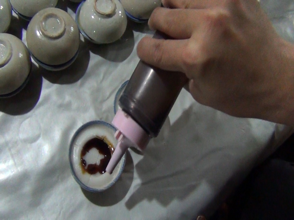 ขนมข้าวปั้นโบราณหนึ่งเดียวในลำปาง ขายดีกาดกองต้าถนนคนเดิน