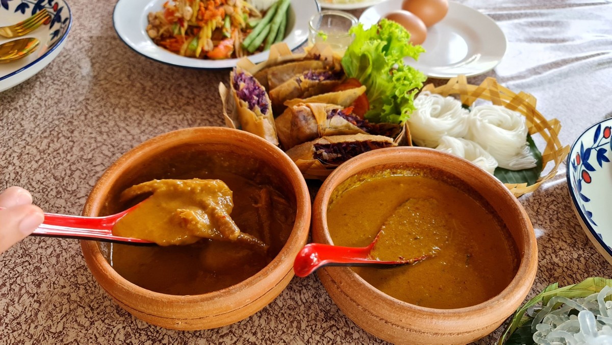 ขนมจีนหม้อดินคุณนาย น้ำยาปักษ์ใต้รสเด็ด