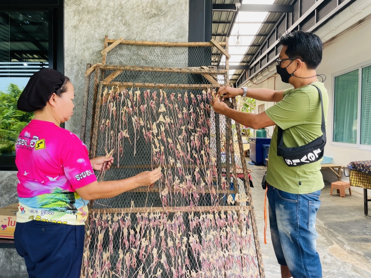 "หมึกสะเด็ด" อร่อยมีครบจบที่เดียว