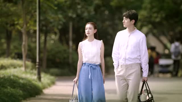 Highlight EP7 หมอนิ่งพาติงติงไปขายของในมหาวิทยาลัย | รักซึมลึก