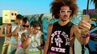 LMFAO - Sexy and I Know It