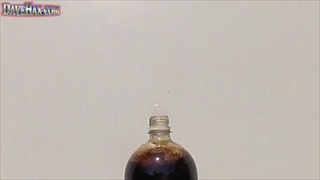 ระเบิดโคคาโคล่า ภาพสโลว์โมชั่น