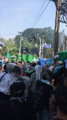 คลิปม็อบ ปะทะ แยก บชน.