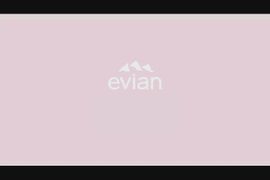 เบื้องหลังโฆษณา น้ำแร่เอเวียง Evian Roller Babies