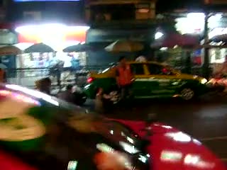 อุบัติเหตุรถตู้ชนแล้วหนี อ สมศักดิ์