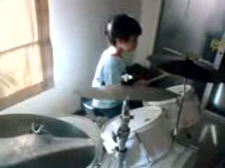 Ska variety DRUM cover by TER 4 years old.