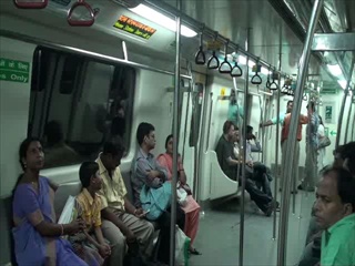 เจโอ๋เวสป้าผจญภัย-รถไฟฟ้าในอินเดีย