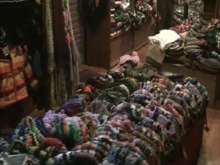 เจโอ๋เวสป้าผจญภัย-ร้านเสื้อกันหนาวในกาฐมันฑุ(เนปาล